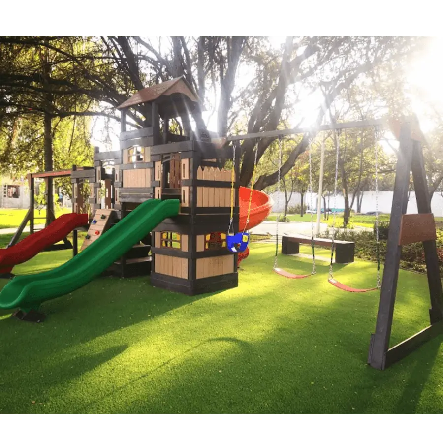 Residential Play Zones for Kids / Customized Play Structures / Safe Garden Play Areas