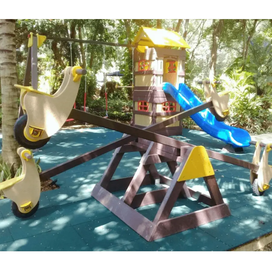 Residential Play Zones for Kids / Customized Play Structures / Safe Garden Play Areas