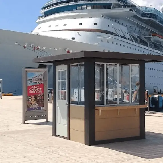 Wood-Grain Finish Booths / Multi-Use Plastic Timber Kiosks / Rustic Plastic Wood Kiosks