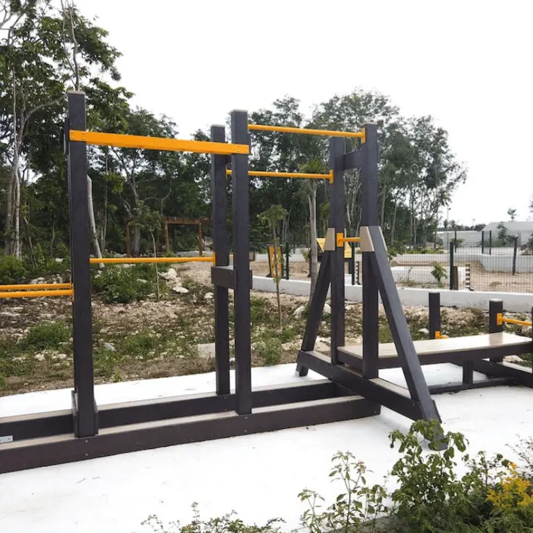 Eco-Fit for Communities / Plastic-Free Outdoor Fitness / Recycled Gym Facilities