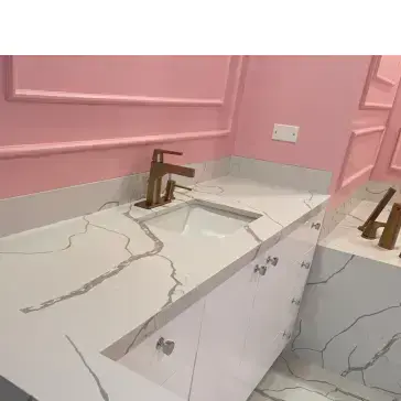 Quartz Ensuite Vanity / Decorative Marble Countertop / Luxurious B&B Washroom