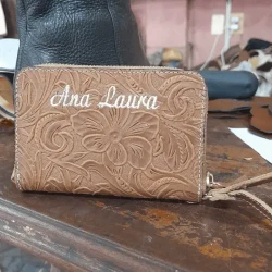 Custom Leather Wallets / Crafted Leather Wallets / High-Quality Leather Wallets