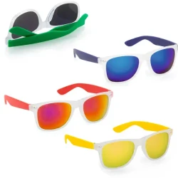 Sunglasses / Fashionable Sunnies / Custom Sunglasses