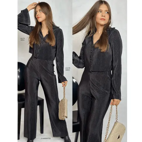 Stylish Brown 2-Piece Set / Button-Up Shirt-Style Top & Flare-Leg Pants / Women's Chic Set