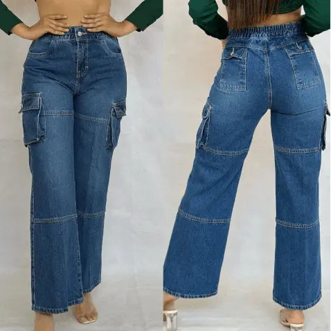 Women's Stretchy Waist Cargo Jeans / Comfortable and Stylish / Perfect for Everyday Wear