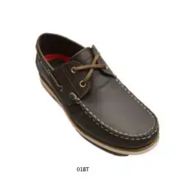 Classic Leather Boat Shoes / Stylish Men's Deck Shoes / Sleek Leather Nautical Footwear