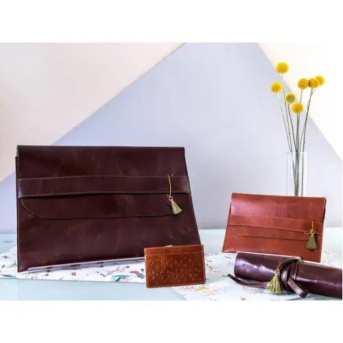 Burgundy Artisan Folio / Tassel Leather Pouch / Stationery Carrying Case
