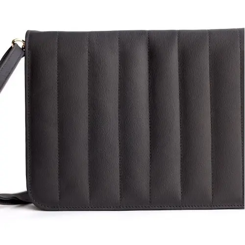 Chestnut Leather Clutch / Tactile Carryall / Classic Shoulder Bag